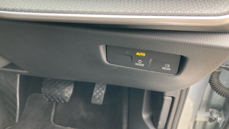 Skoda Superb 2.0 TDI SE Technology 5dr DSG Diesel Estate